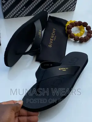 Quality Givenchy Slipers