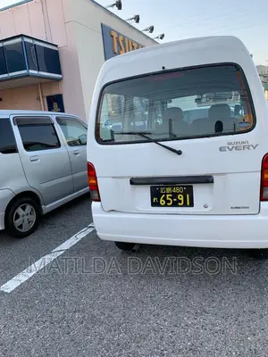 Suzuki Every 2010 White