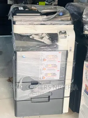 Konica Minolta Bizhub C220