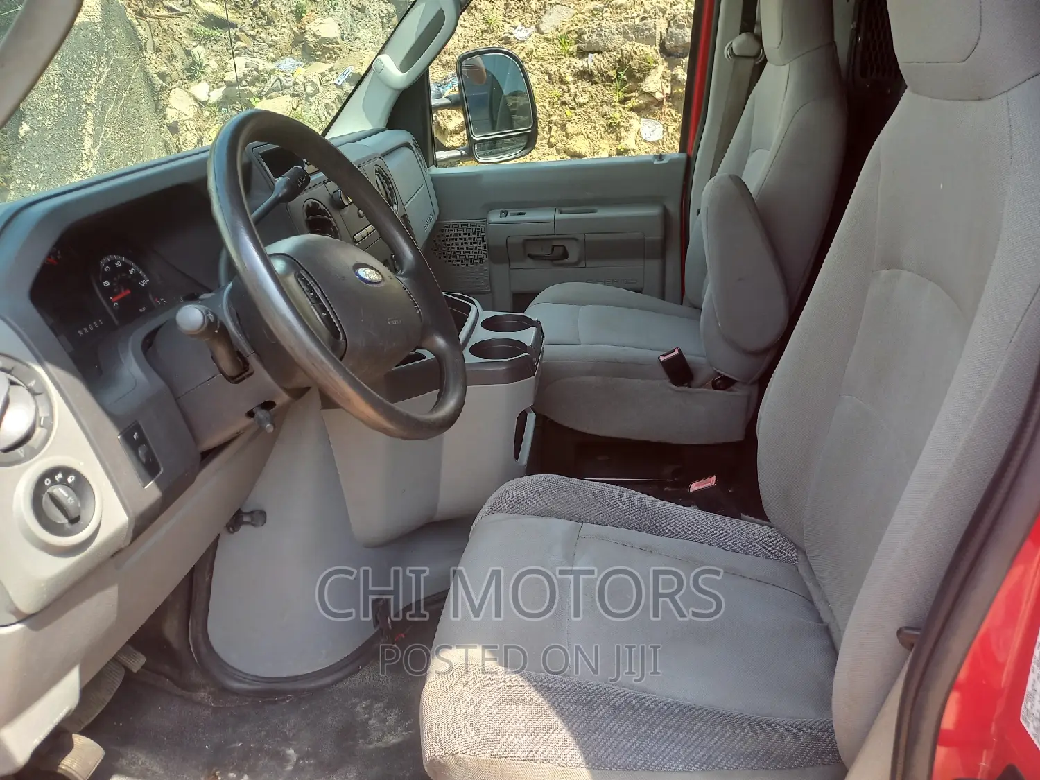 Ford E350 2013 Red