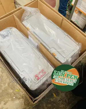 15.8kwh 48v Bule Carbon Lithium Battery With 5 Y Warranty