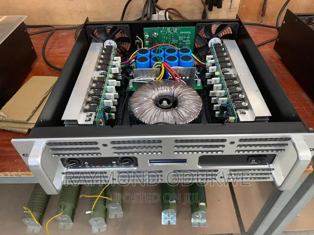Professional Stagemaster Power Amplifier 3500watts