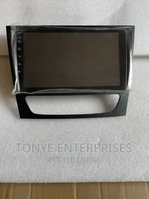 Mercedes Benz W211 (1999-2007) Multimedia Player