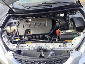Toyota Matrix 2013 Silver