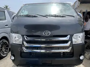 Toyota Regius 2010 Grey