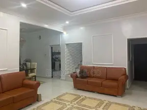 Furnished 4bdrm Townhouse / Terrace in Idu for rent
