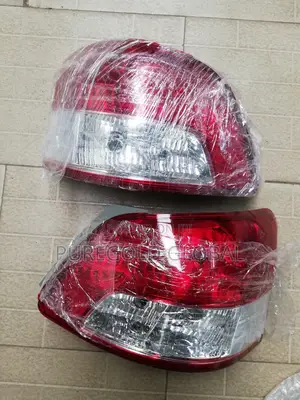 YARIS 2006 and 2010 Rear Lights