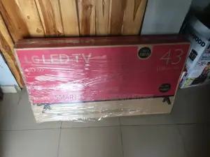 LG 43inches With Screen Transitions