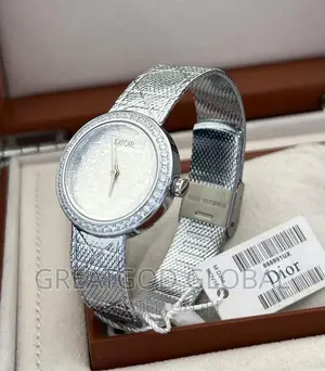Luxury CHRISTIAN Dior Female Chain Wrist Watches 