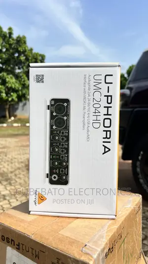 Behringer Umc204hd Soundcard
