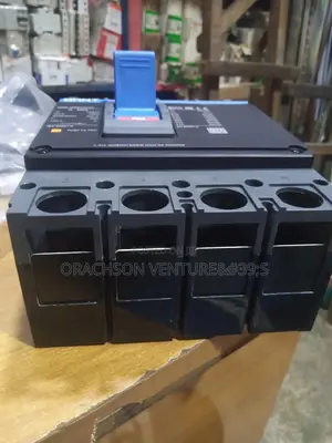400amps 4pole Chint Circuit Breaker