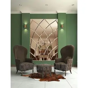Arc Mirror Beveled Design