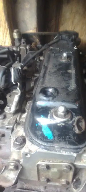 3Y Engine/ 2Y Engine/ Toyota Dyna Engine/ Gear Box and Parts