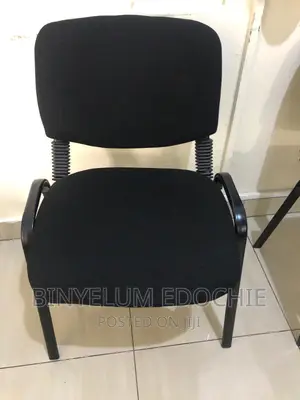 High Quality Visitor's Chair