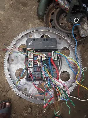 BCM Module Nissan Altima . 2008/2009/2010/2011
