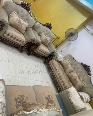 Well Packaged Standard Fabric Classic 7 Seater Sofa Chair