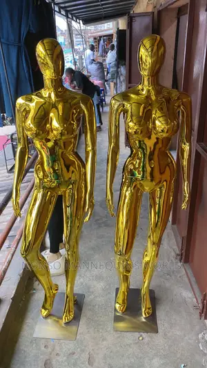 Chrome Gold Female Dummy