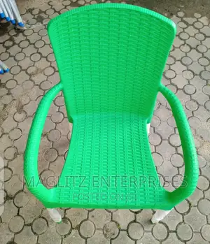 Quality Arm Plastic Chairs