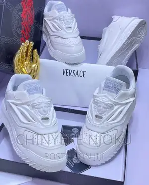 Men's Canvas