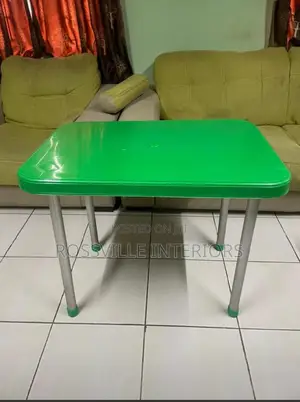 Exquisite Plastic Tables With Aluminium / Iron Legs