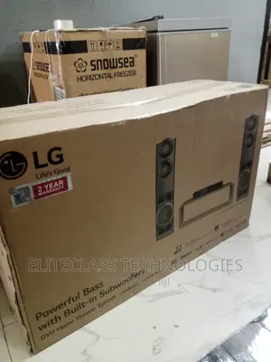 Quality LG DVD Home Theater System (LHD687BG)
