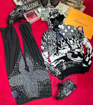 Original LOUIS VUITTON HOODIES Available in Store