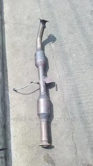 Complete Catalyst 2007 Hilux