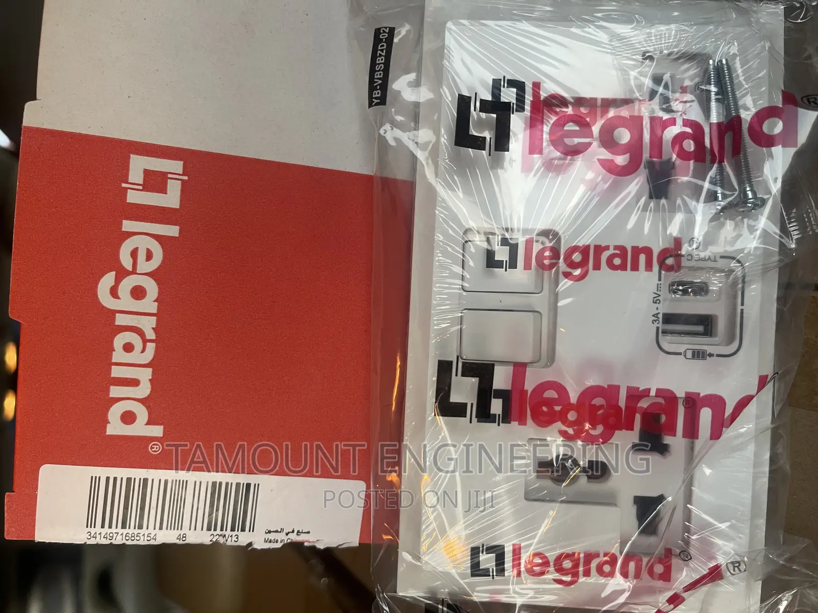 Sockets Legrand Usb