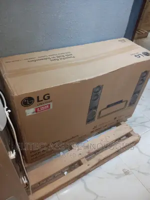Original New Durable LG DVD Home Theater System LHD687BG