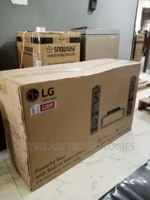 Original New(1200 Watts) LG DVD Home Theater System LHD687BG