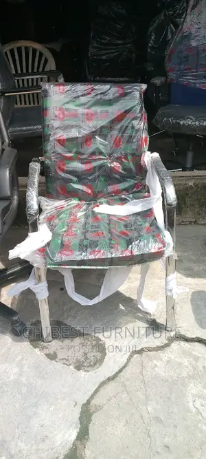 Standard And Quality Office Chair For Visitors