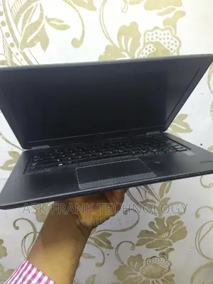 Laptop Dell Latitude 12 E7250 8GB Intel Core i7 SSD 256GB