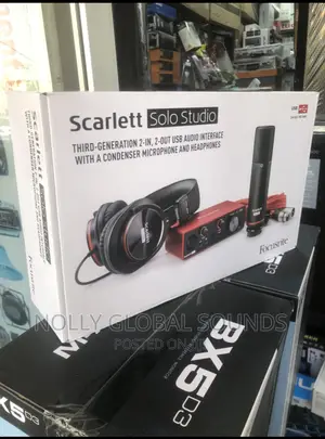 Focusrite Scarlett Solo Studio 3rd Gen USB Interface Bundle