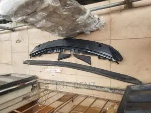 CLA 250 Front Bumper Set of Complete Clips