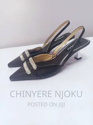 Vaidada Cover Heel