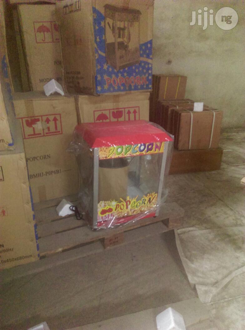 Pop Corn Machine