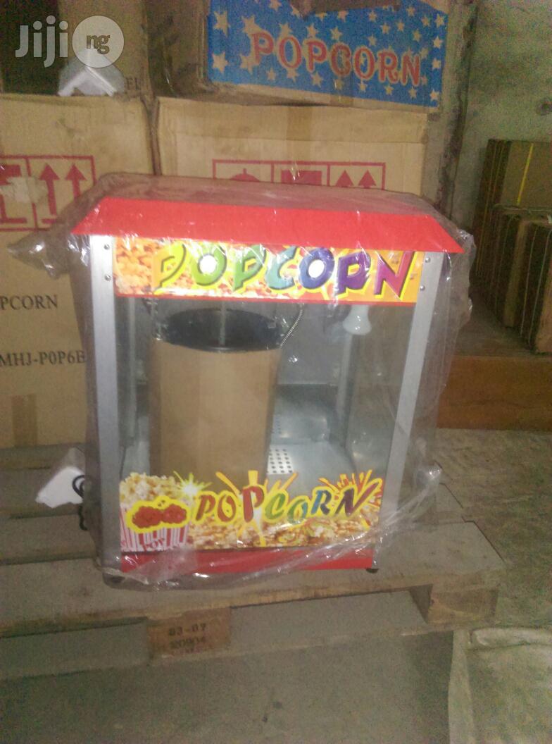 Pop Corn Machine