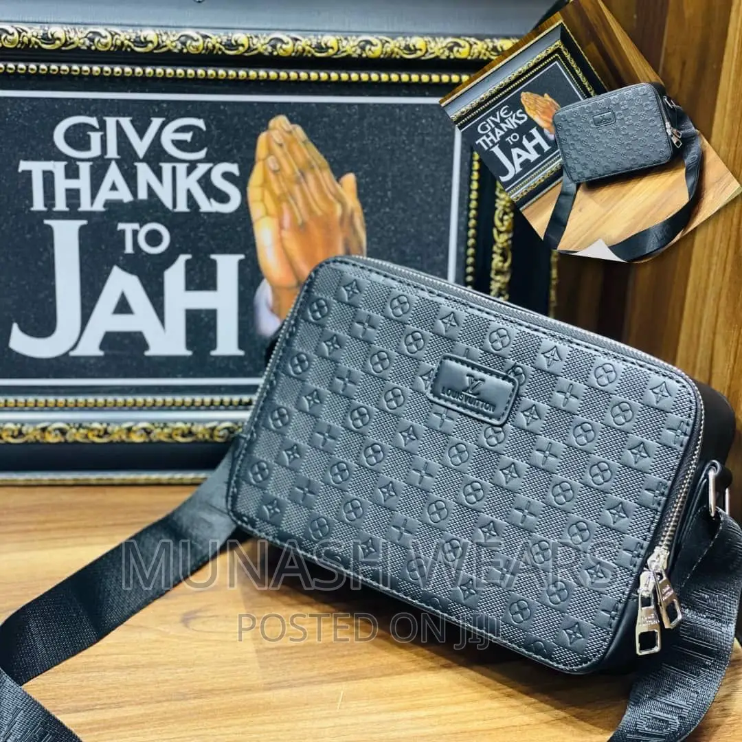 LV Crossbag
