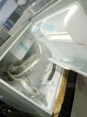Midea Bedside Fridge
