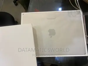 Laptop Apple MacBook Air 2022 M2 8GB Apple M2 SSD 256GB