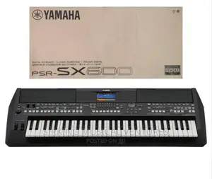 Yamaha Psrsx600 Arranger Workstation Keyboard