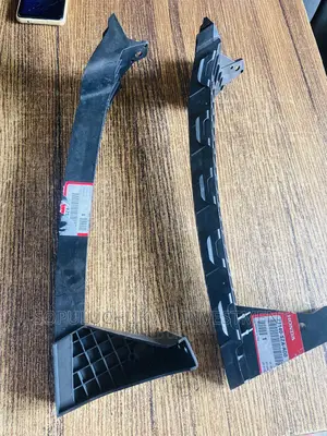 Headlights’S Hanger 2010-2015 Pilot