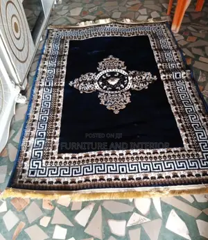 Real Unique Center Rug