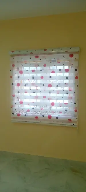 High Quality Window Blind (Free Delivery)