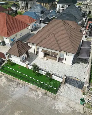 3bdrm Bungalow in Efab Queens Estate, Gwarinpa for sale
