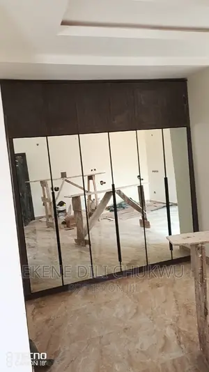 Inbuilt Wardrobe Unit for Masters