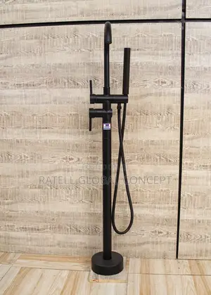 Freestanding Bath Mixer [Black]
