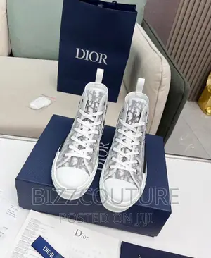 Original DIOR Sneakers Available in Store