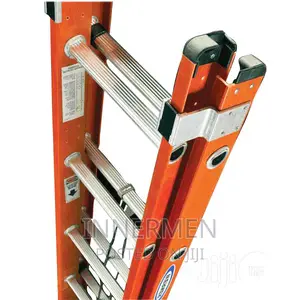 Heavy Duty Fibreglass Extension Ladders - 2 X 18 Rungs