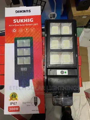 300 Wats L E D All In One Solar Street Light